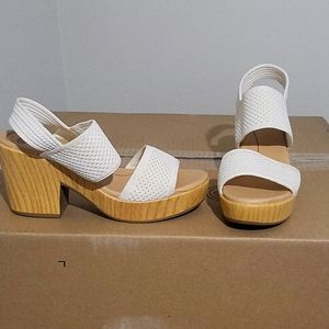 Dr scholls heels size 8